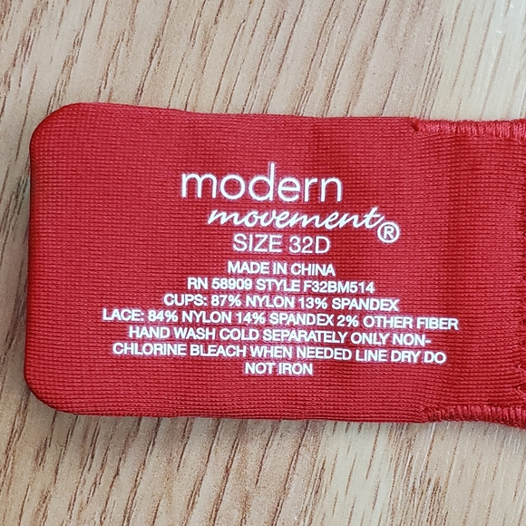 NWT Modern Movement lace wing push up underwire bra savvy red romantic classic - Picture 10 of 10